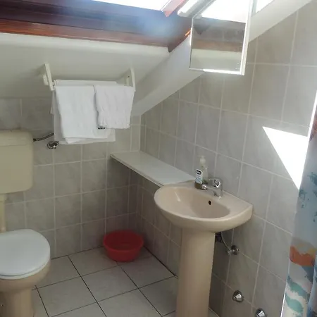 Apartment Ana Bol