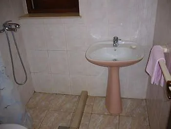 Ana * Bol